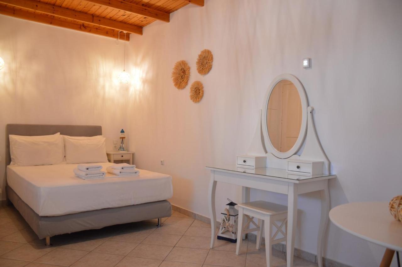 Cute Studio In Milos Trypití Eksteriør billede