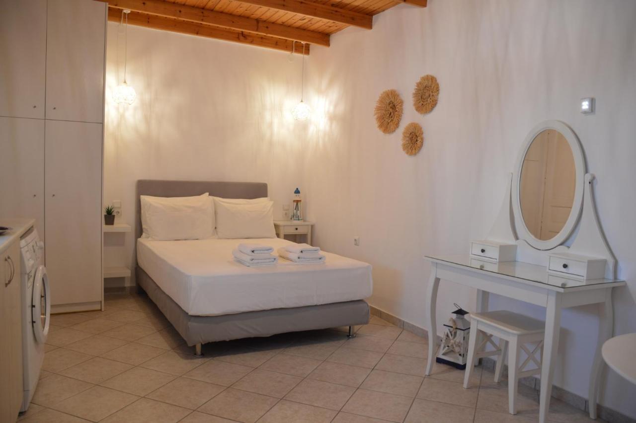 Cute Studio In Milos Trypití Eksteriør billede