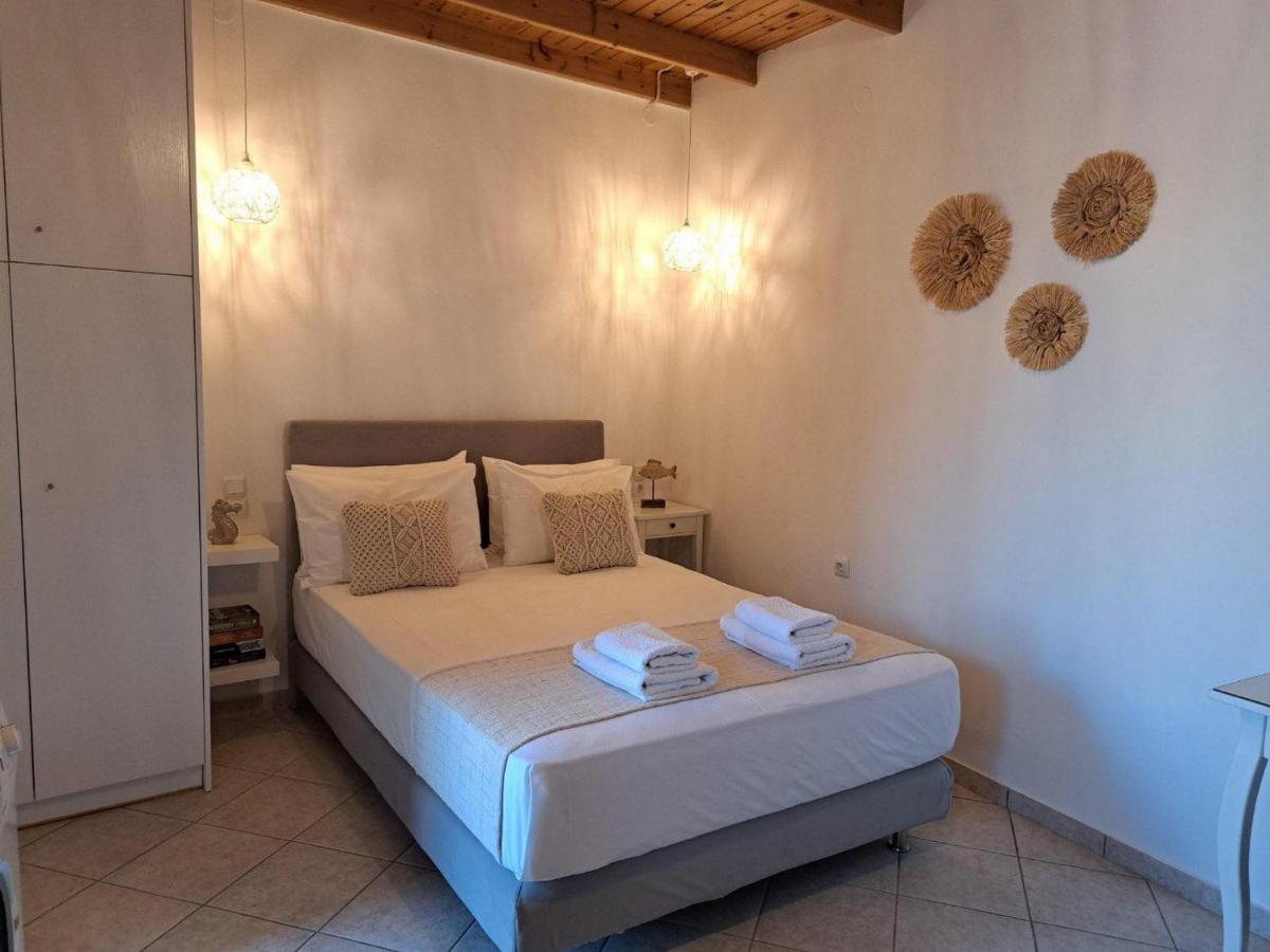 Cute Studio In Milos Trypití Eksteriør billede